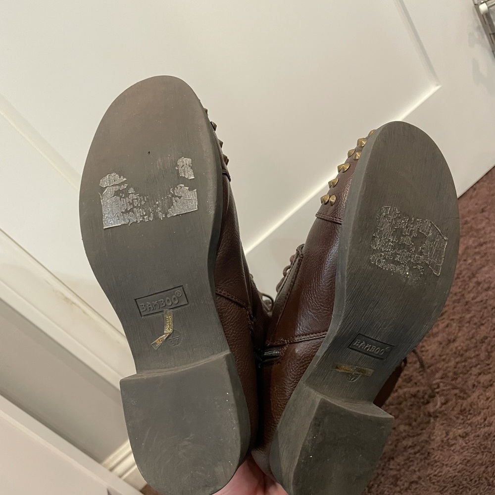 Brown spike toe boots - Picture 4 of 5